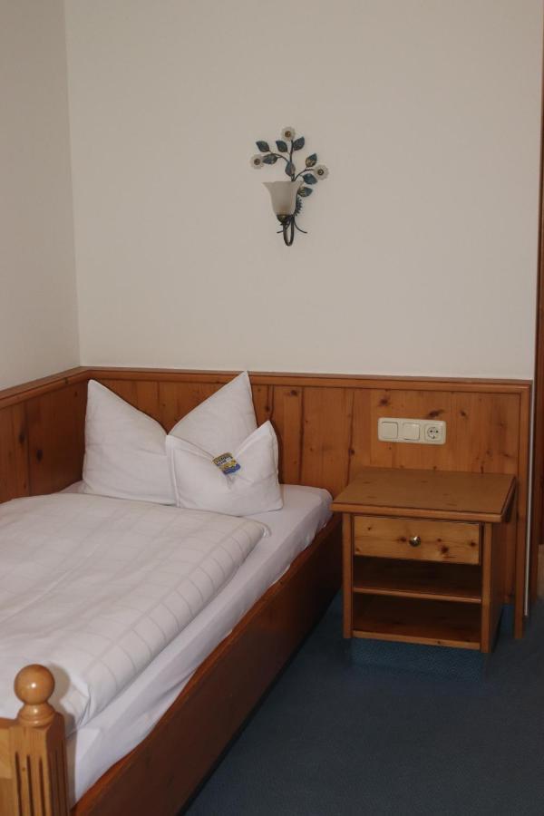 Landhotel Gasthof Huber Merching Экстерьер фото
